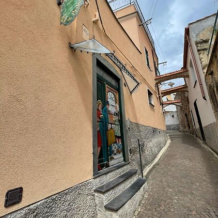 Ca' Du Batan Bed & Breakfast Spotorno Exterior foto