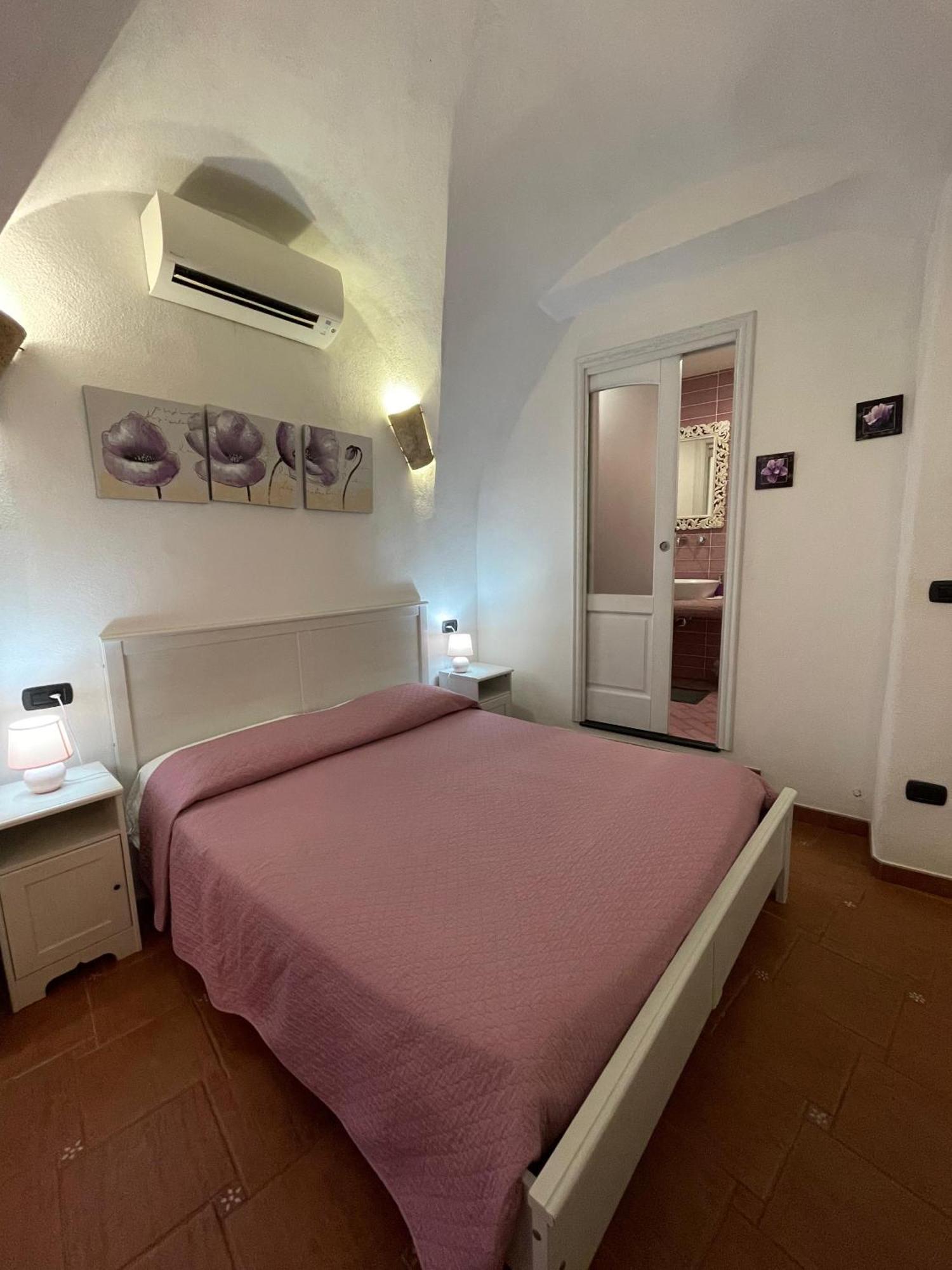 Ca' Du Batan Bed & Breakfast Spotorno Cameră foto