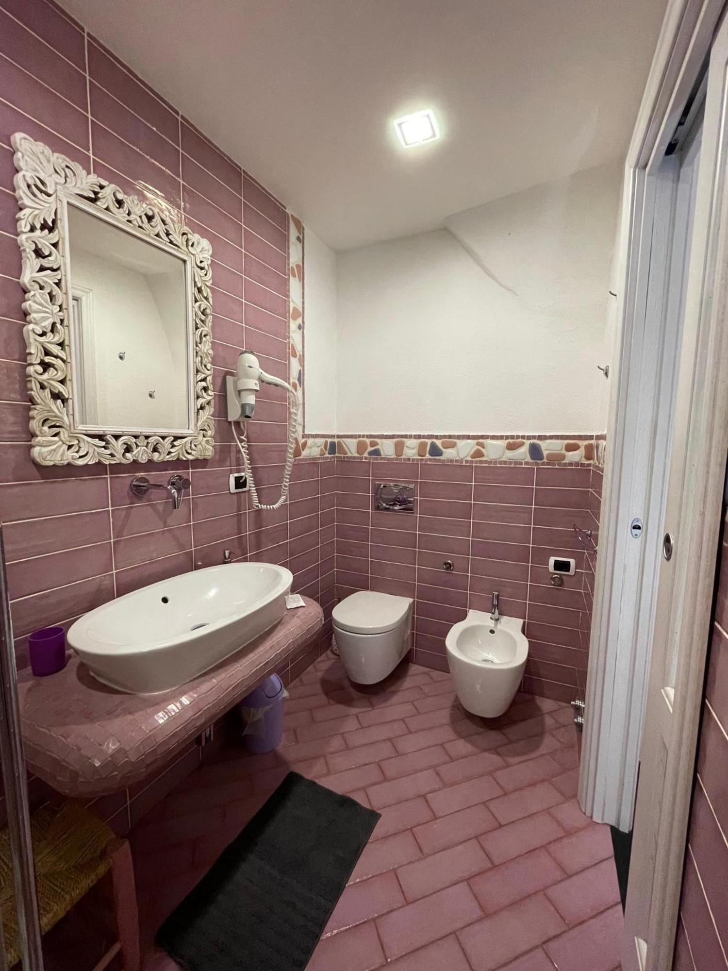 Ca' Du Batan Bed & Breakfast Spotorno Cameră foto